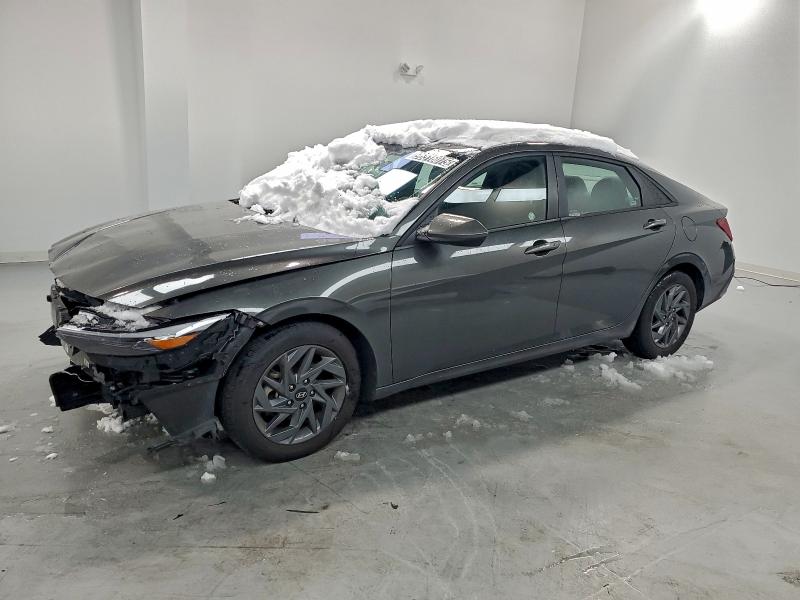 2024 HYUNDAI ELANTRA SE — VIN KMHLM4DG3RU662978