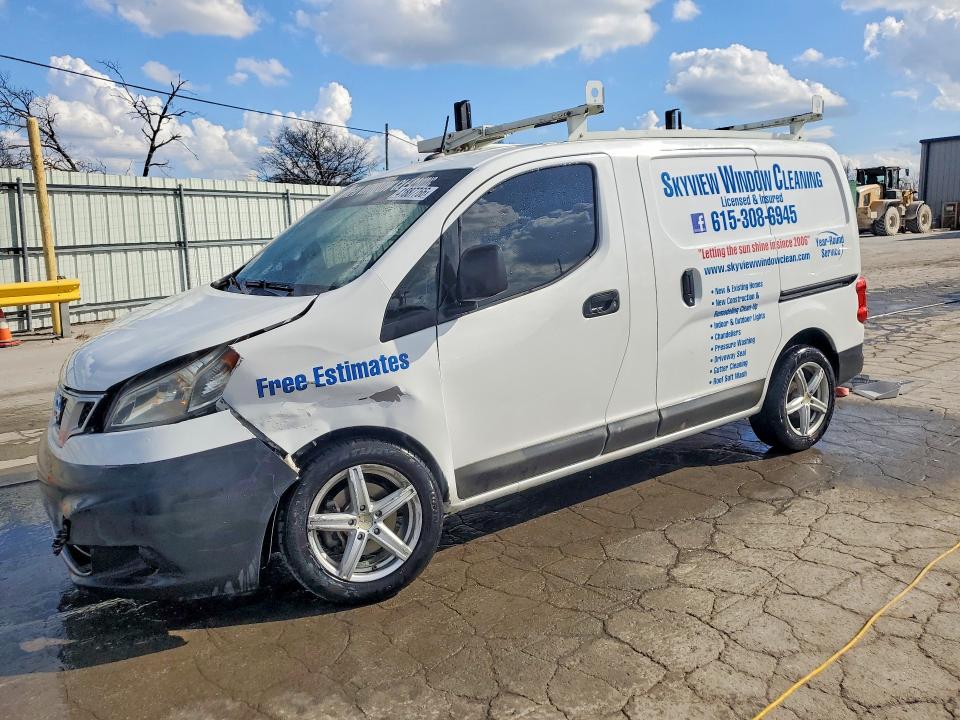 2015 NISSAN NV200 — VIN 3N6CM0KN7FK712417