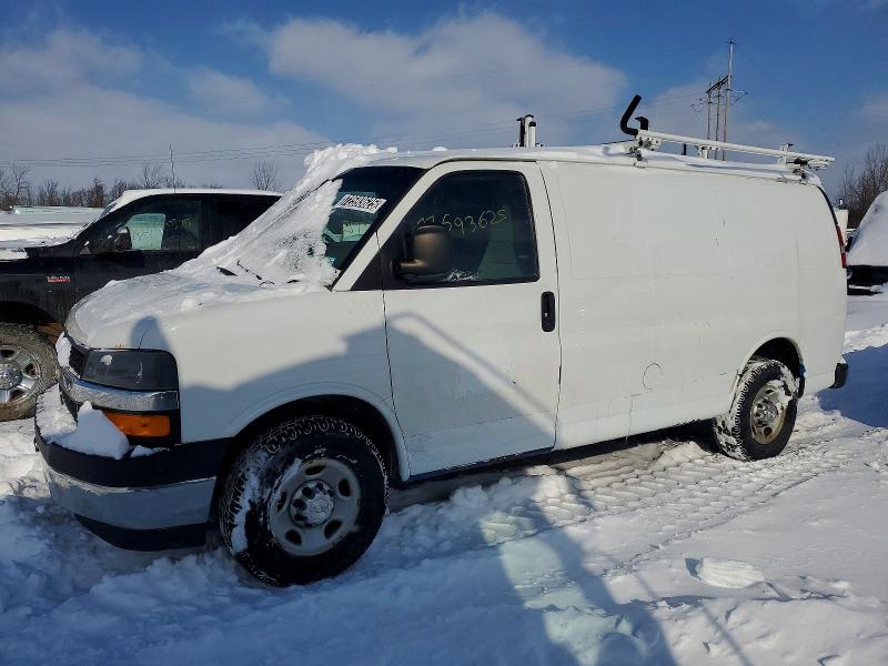 2017 CHEVROLET EXPRESS G3 — VIN 1GCZGGFG7H1319787