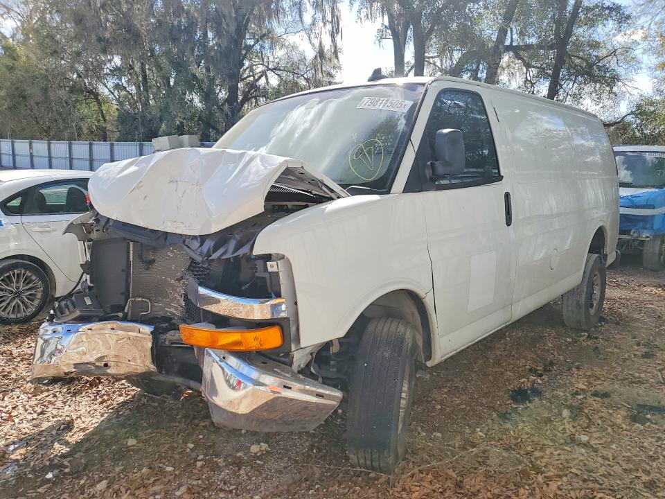 2022 CHEVROLET EXPRESS G2500 — VIN 1GCWGAF74N1195134