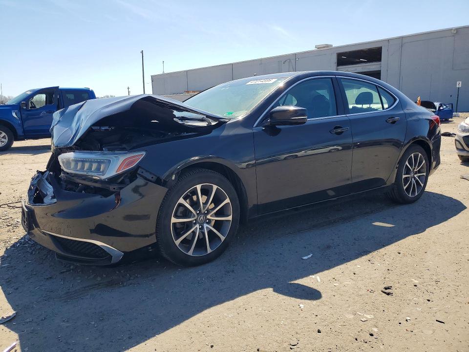 2018 ACURA TLX — VIN 19UUB3F3XJA002219