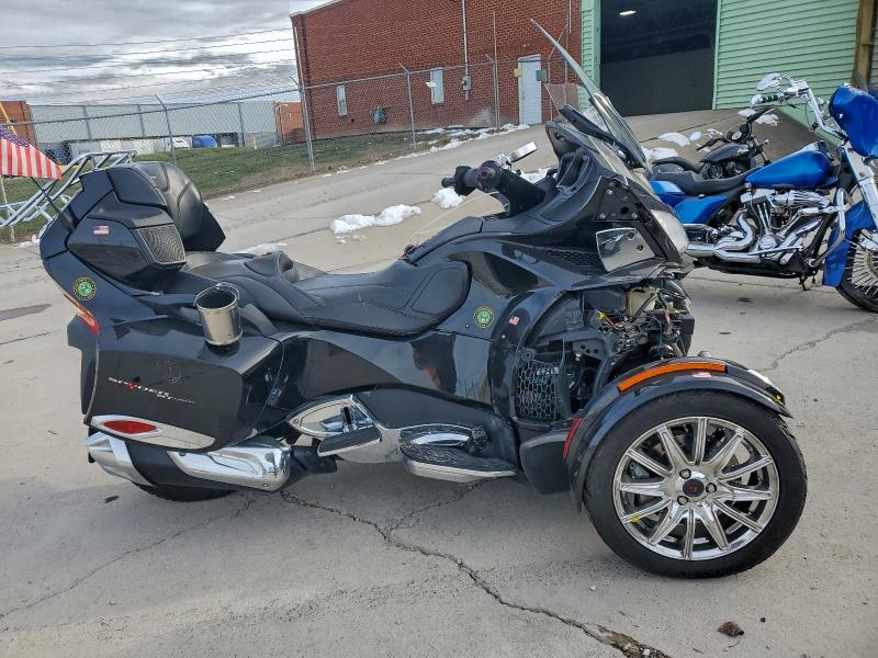 2016 CAN-AM CAN AM SPYDER — VIN 2BXNBDD24GV003753