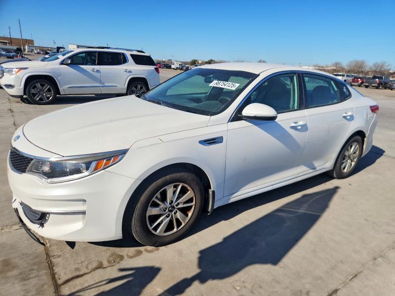 2017 KIA OPTIMA LX — VIN 5XXGT4L36HG130524