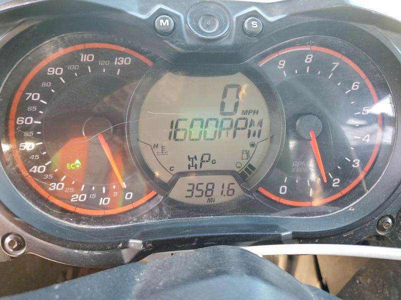 3JBVMAY26KK000556