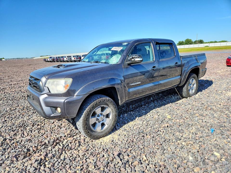 2015 TOYOTA TACOMA — VIN 3TMLU4EN4FM194602