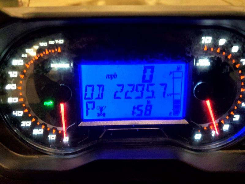 4XARRU992T8025422