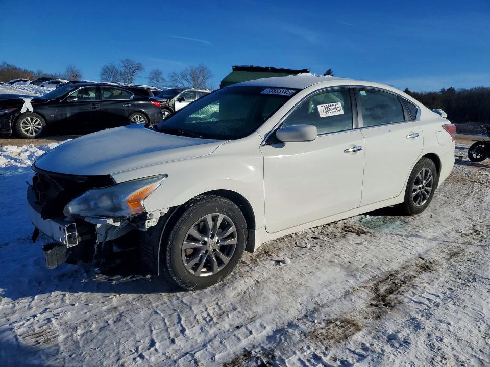 2015 NISSAN ALTIMA — VIN 1N4AL3AP4FC251626