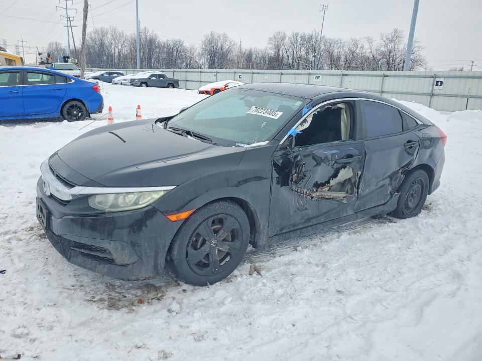 2018 HONDA CIVIC — VIN 19XFC2F51JE025949