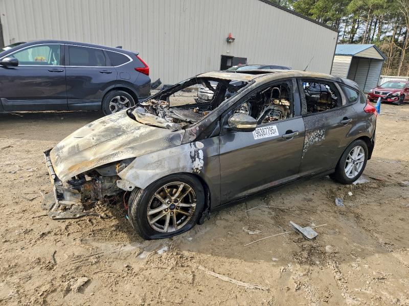 2015 FORD FOCUS — VIN 1FADP3K24FL304829