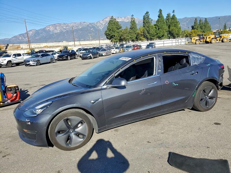 2018 TESLA MODEL 3 — VIN 5YJ3E1EB4JF065922