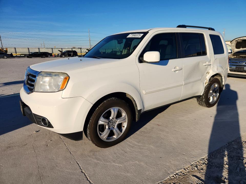 2015 HONDA PILOT — VIN 5FNYF3H58FB003502