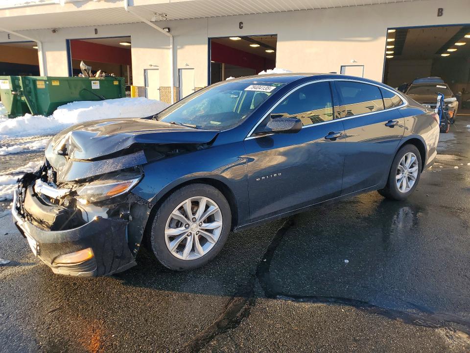 2019 CHEVROLET MALIBU — VIN 1G1ZD5ST9KF175677
