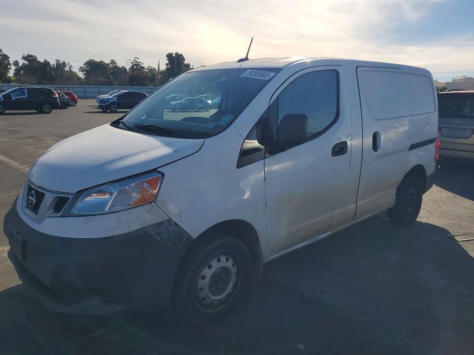 2015 NISSAN NV200 — VIN 3N6CM0KN5FK707961