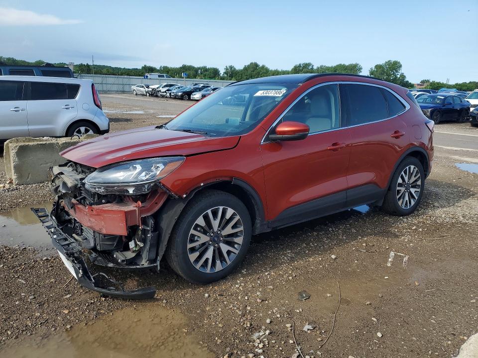 1FMCU9J96LUA13881