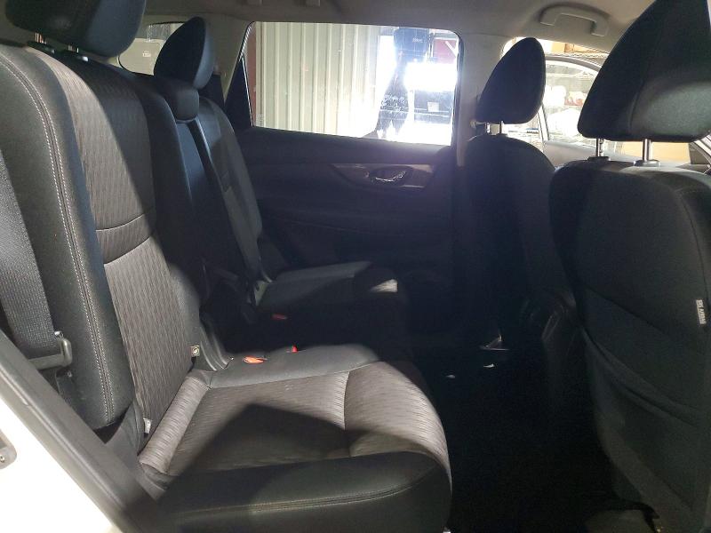 JN8AT2MV4HW025669