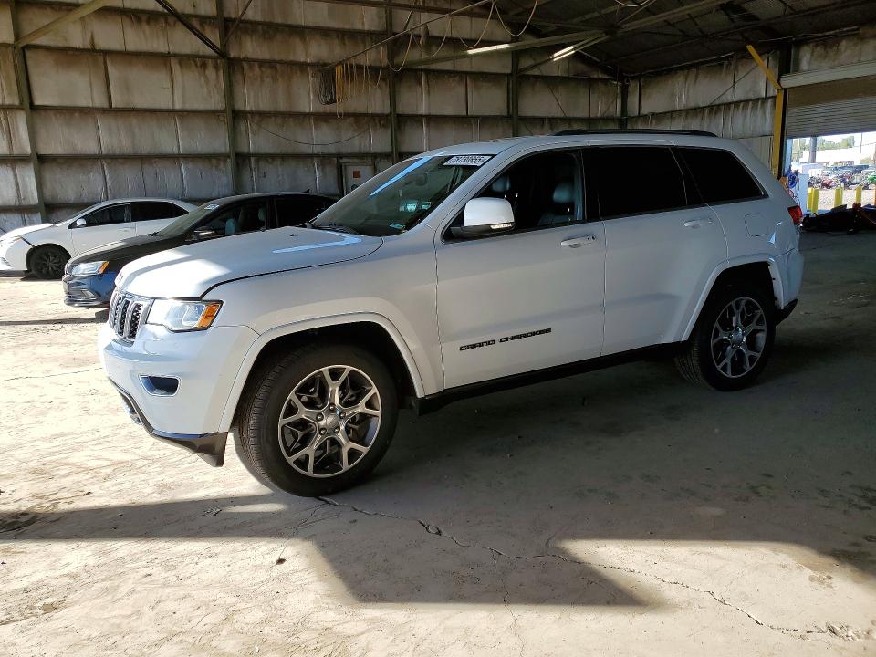 2018 JEEP GRAND CHEROKEE — VIN 1C4RJEBG3JC322997