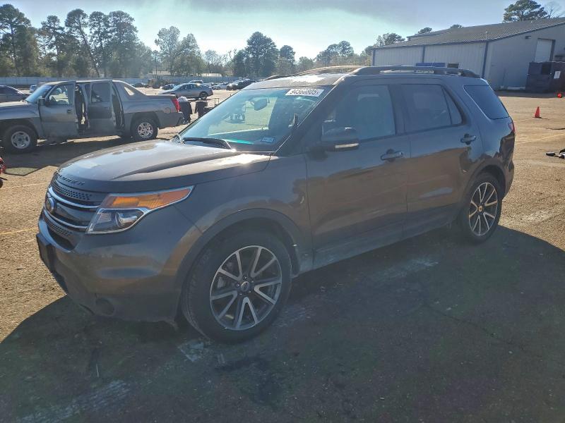 2015 FORD EXPLORER X — VIN 1FM5K7D88FGB31018