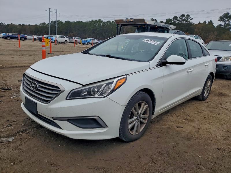 2017 HYUNDAI SONATA SE — VIN 5NPE24AF3HH551399