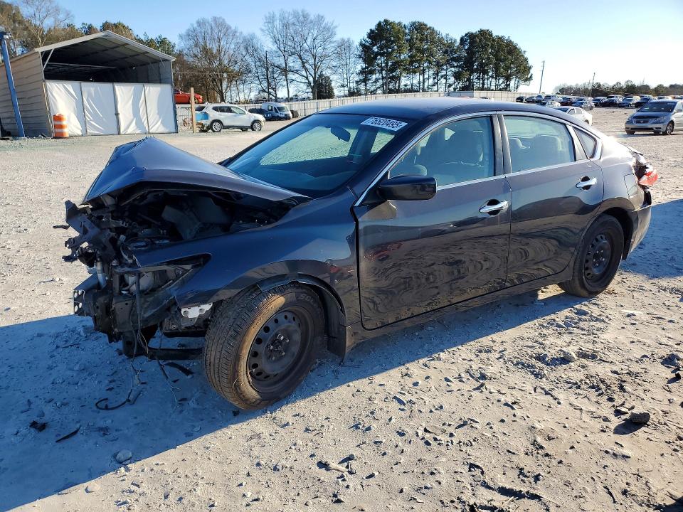 2015 NISSAN ALTIMA — VIN 1N4AL3AP2FC196786