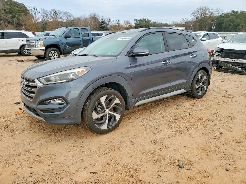 2018 HYUNDAI TUCSON — VIN KM8J33A23JU787142