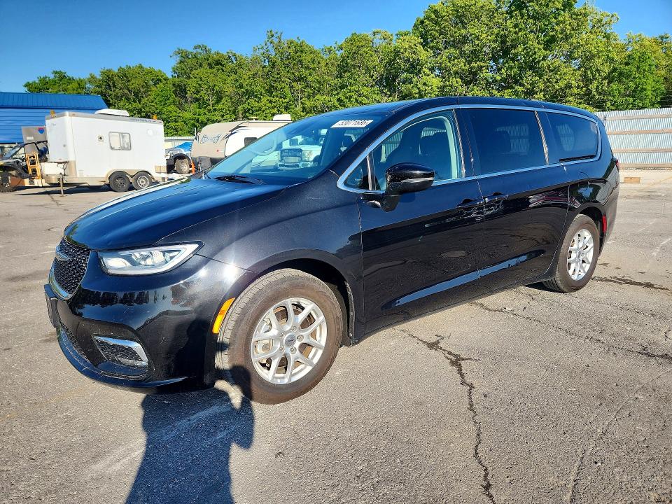 2023 CHRYSLER PACIFICA — VIN 2C4RC1BG1PR587033