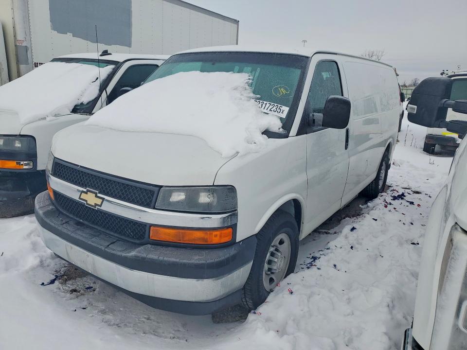2017 CHEVROLET EXPRESS G3 — VIN 1GCZGGFGXH1338107
