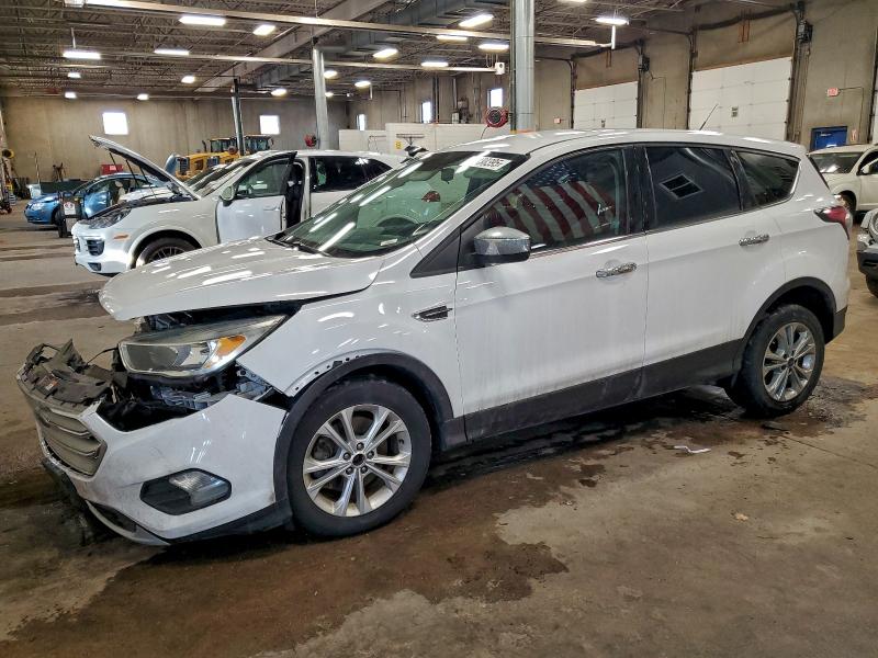 2017 FORD ESCAPE SE — VIN 1FMCU9GDXHUB41513