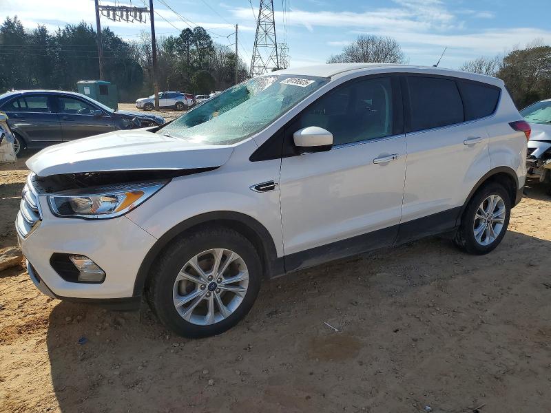 2019 FORD ESCAPE SE — VIN 1FMCU0GD6KUC01905