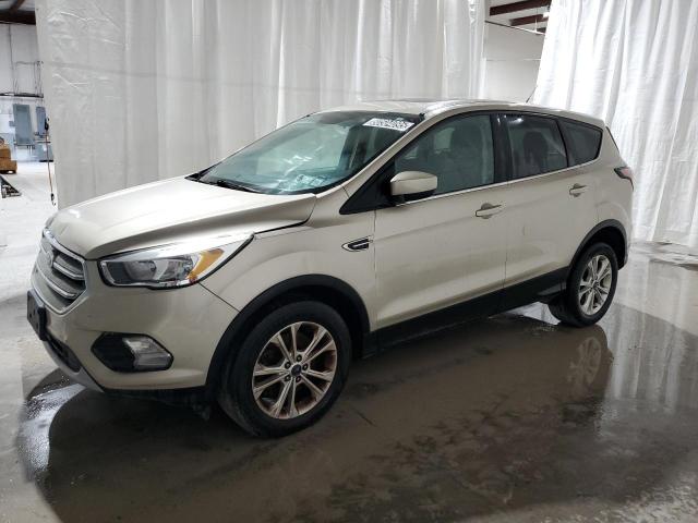 2017 FORD ESCAPE SE — VIN 1FMCU9GD5HUD71282
