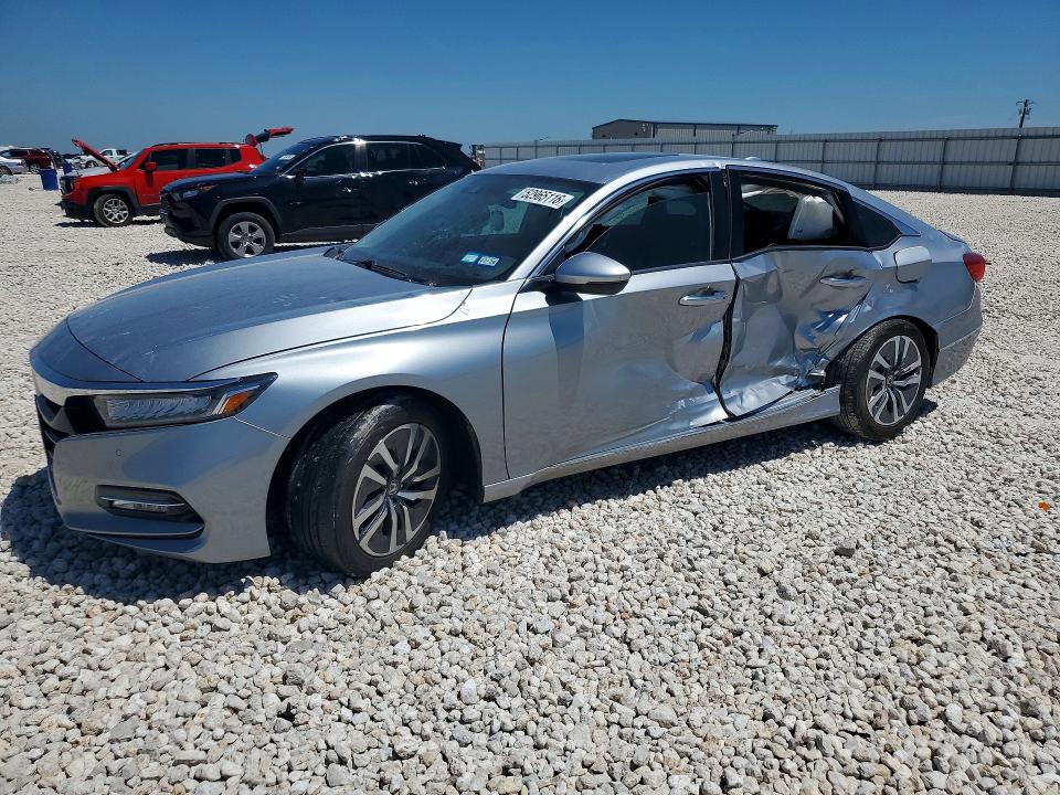 1HGCV3F94KA004489