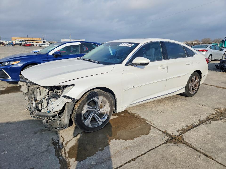 2018 HONDA ACCORD — VIN 1HGCV2F53JA040194