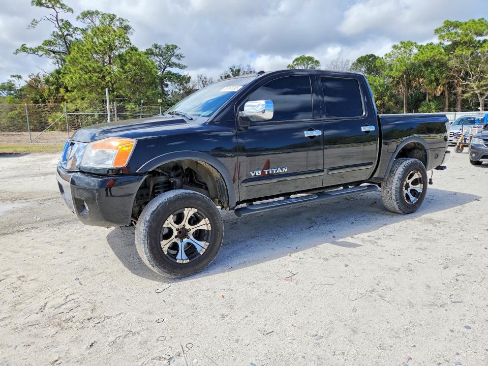 2015 NISSAN TITAN — VIN 1N6BA0ED3FN510837