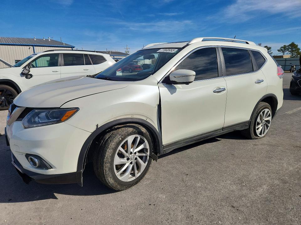 2015 NISSAN ROGUE — VIN 5N1AT2MV4FC763316