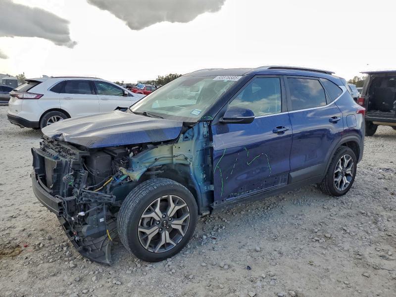 2021 KIA SELTOS EX — VIN KNDERCAA7M7095612