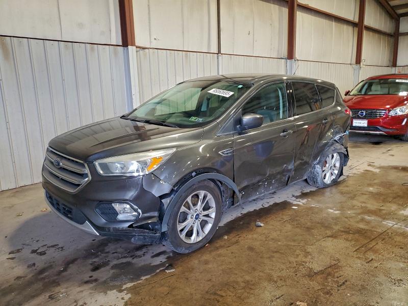 2017 FORD ESCAPE SE — VIN 1FMCU0GD5HUA57109