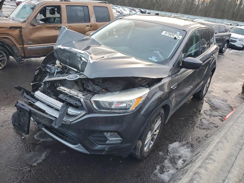 2017 FORD ESCAPE SE — VIN 1FMCU0GD8HUE00205