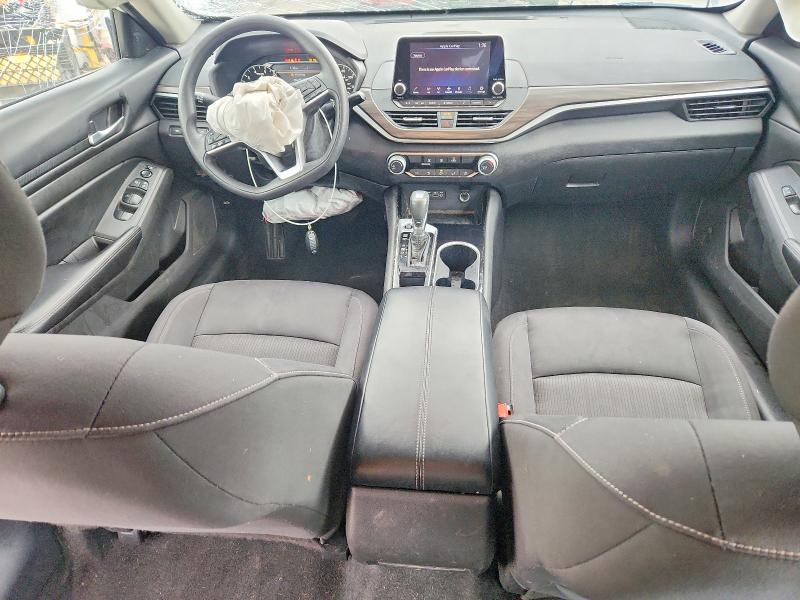 1N4BL4DV9RN326916
