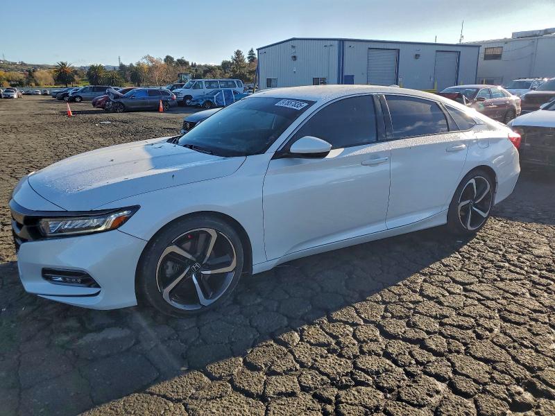 2019 HONDA ACCORD — VIN 1HGCV1F3XKA160732