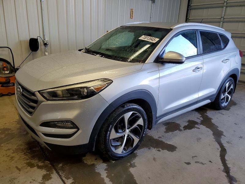 2017 HYUNDAI TUCSON — VIN KM8J33A2XHU378081