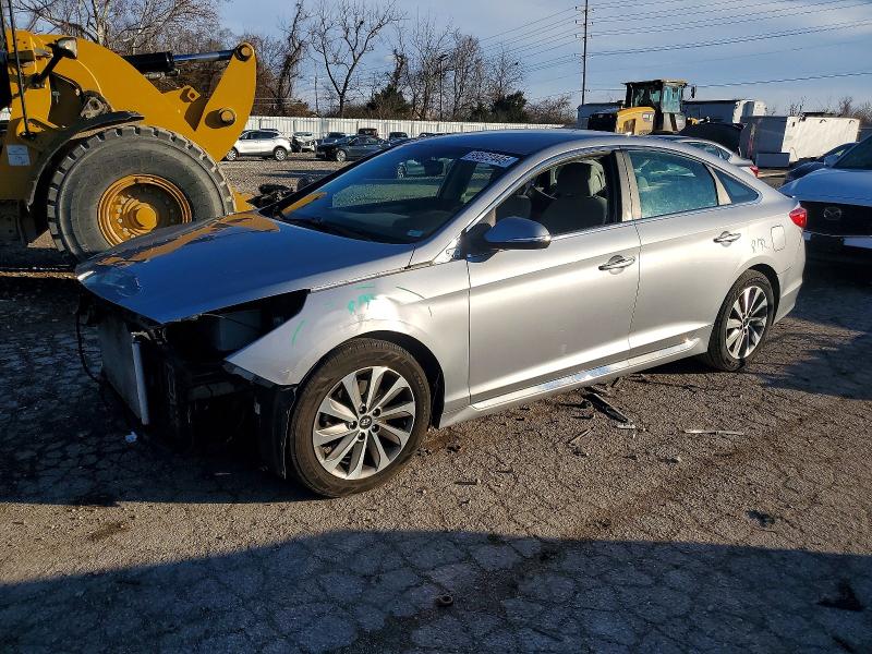 2015 HYUNDAI SONATA — VIN 5NPE34AF8FH046842