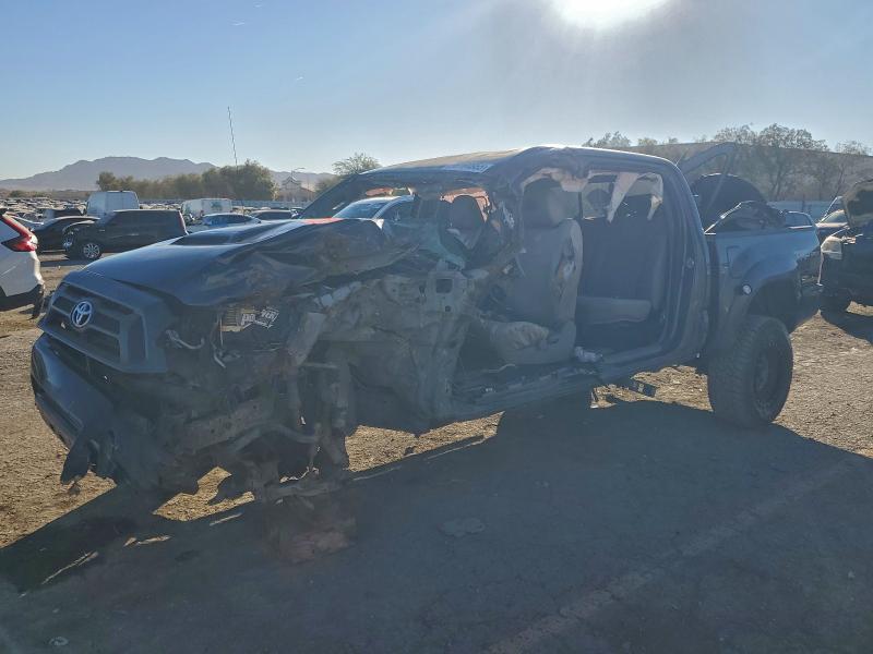 2015 TOYOTA TACOMA — VIN 3TMLU4EN8FM179259
