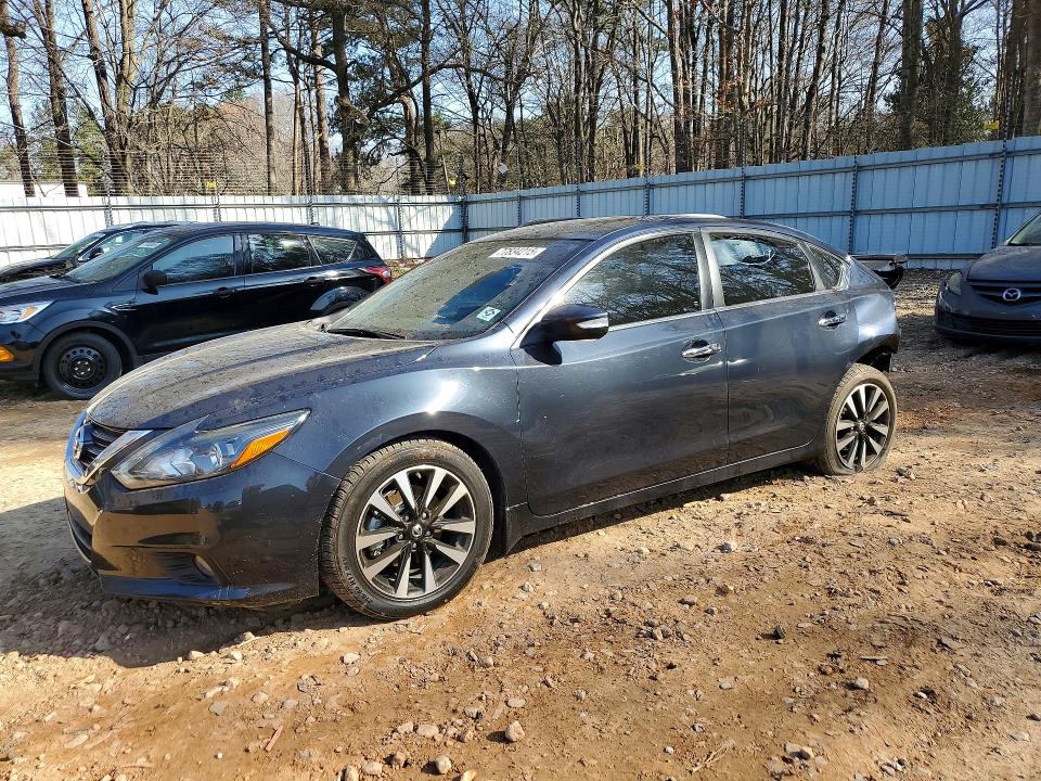 2018 NISSAN ALTIMA — VIN 1N4AL3AP5JC183670