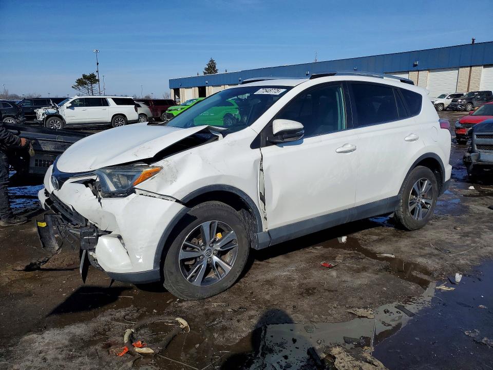 2016 TOYOTA RAV4 — VIN 2T3RFREVXGW443230