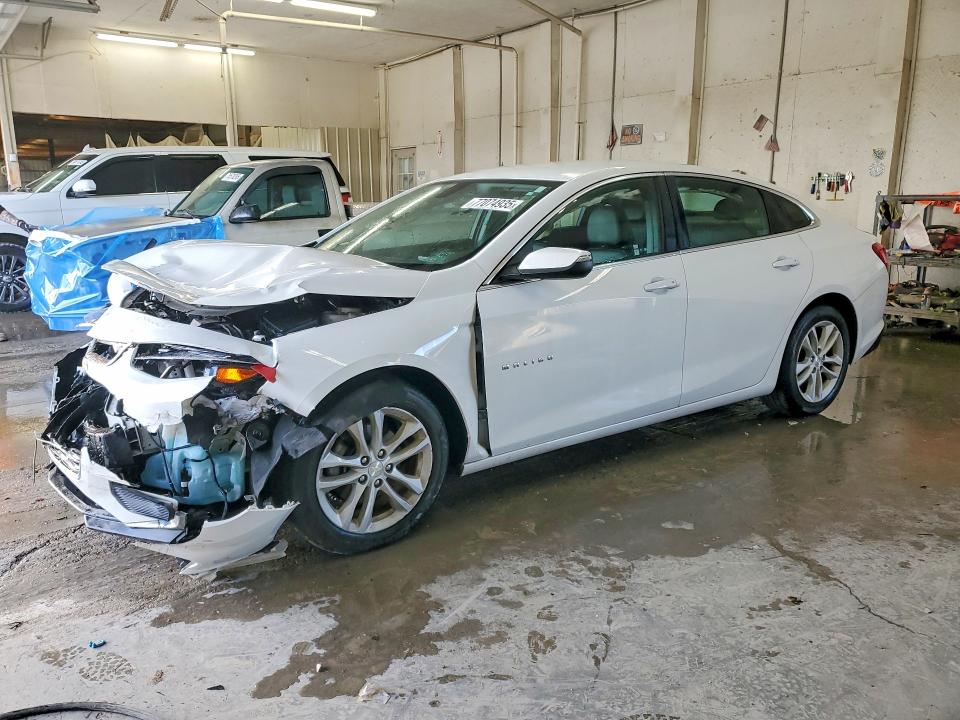 2016 CHEVROLET MALIBU — VIN 1G1ZE5ST3GF270983