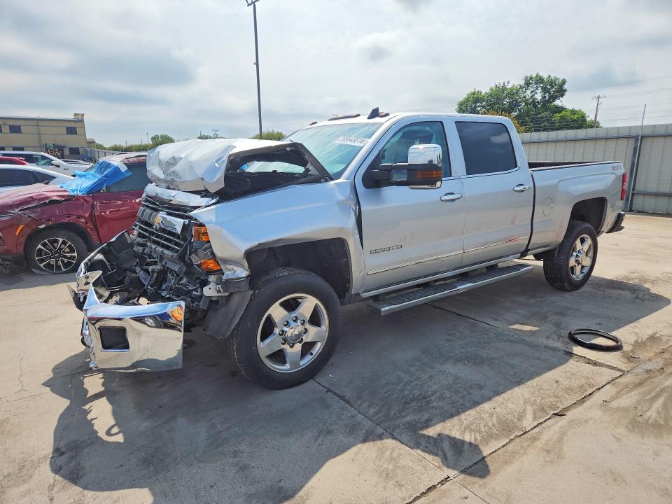 2015 CHEVROLET SILVERADO — VIN 1GC1KWE81FF670114