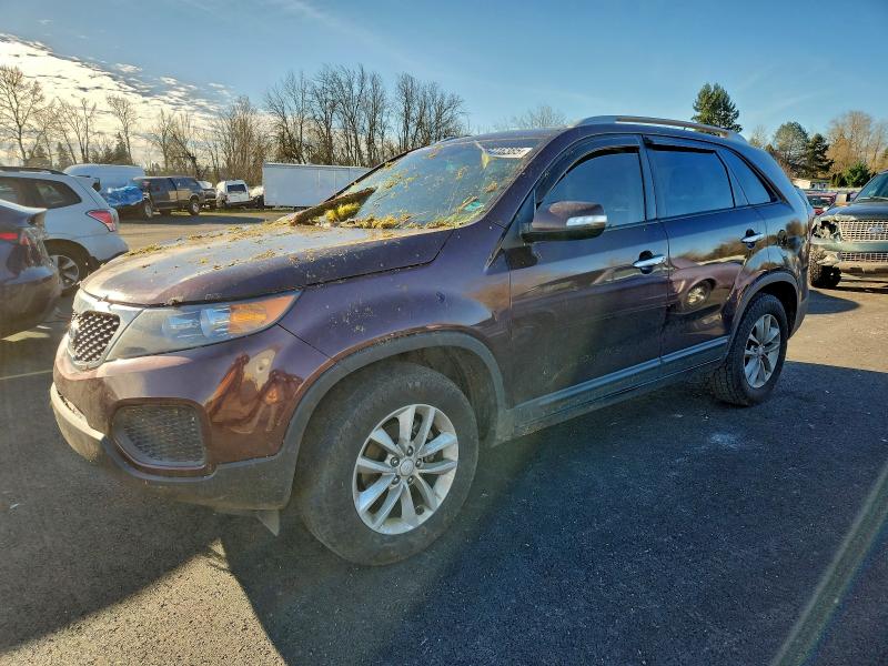 2013 KIA SORENTO LX — VIN 5XYKT4A21DG388847