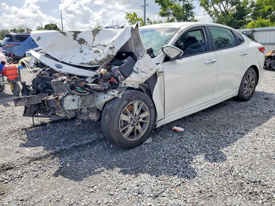 2016 KIA OPTIMA — VIN 5XXGT4L15GG043565