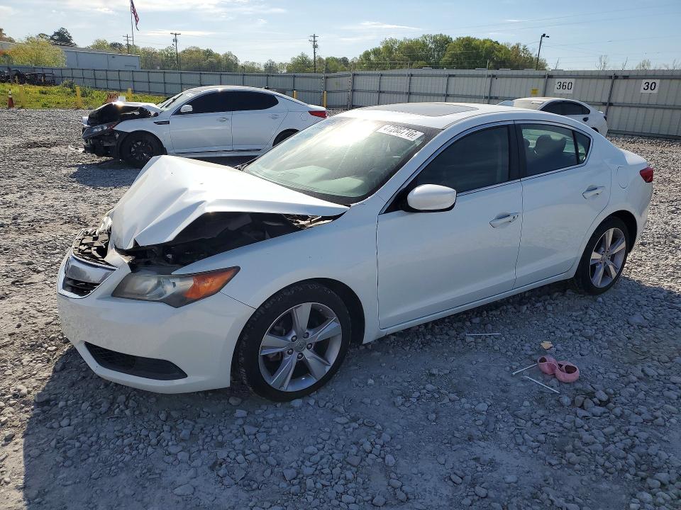 2015 ACURA ILX — VIN 19VDE1F30FE000695