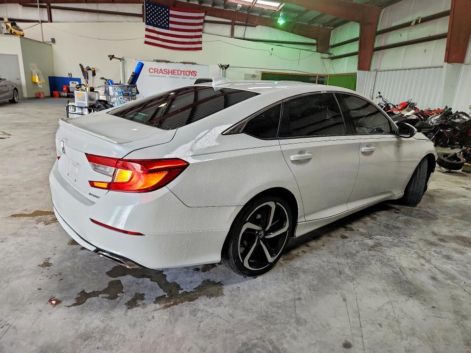 1HGCV1F37KA020136