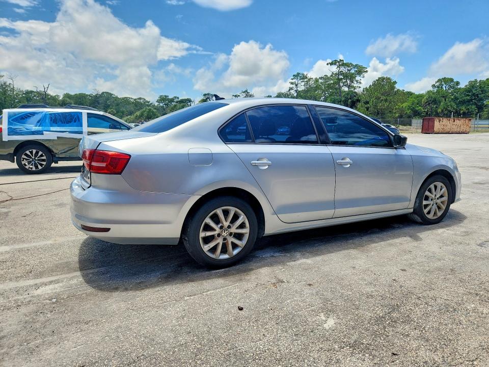 3VWD17AJ7FM250563